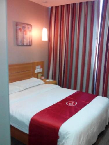 Ичунь: Thank Inn Chain Hotel Jiangxi Yichun Fengxin East Fengchuan Road Huangni Lane