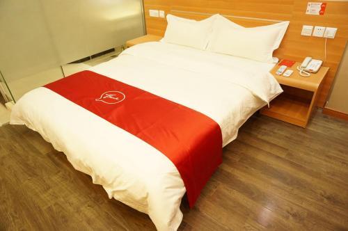 Лоуди: Thank Inn Chain Hotel Hunan Loudi New Huaxuefu Road