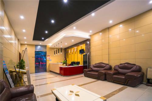 Ушэн: Thank Inn Chain Hotel Sichuan Guangan Wusheng County Hongwu Avenue