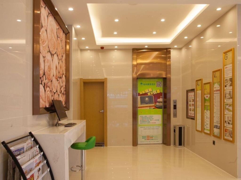 GreenTree Inn Bengbu Longzihu District Railway Station Express Hotel — фото 1