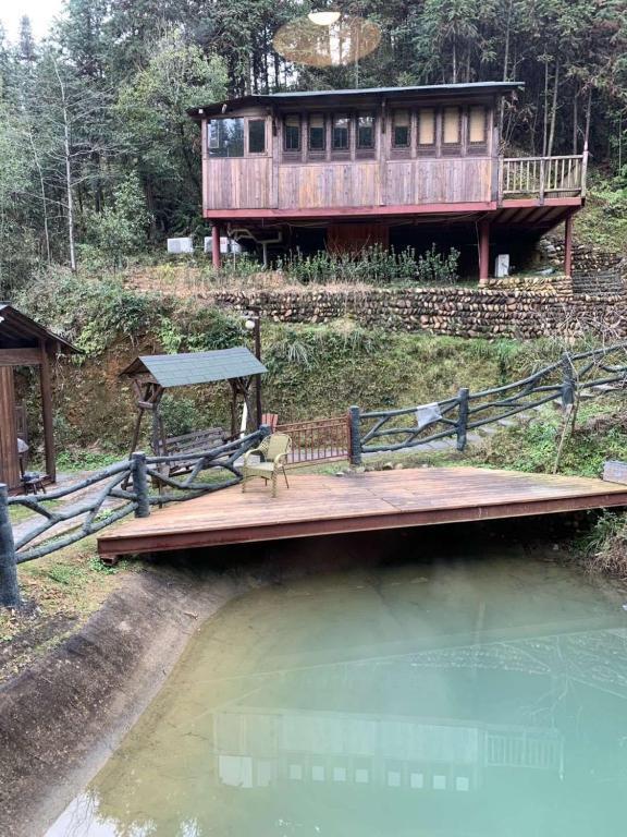 Wuyuan Ban Yin Shan Guest House — фото 1