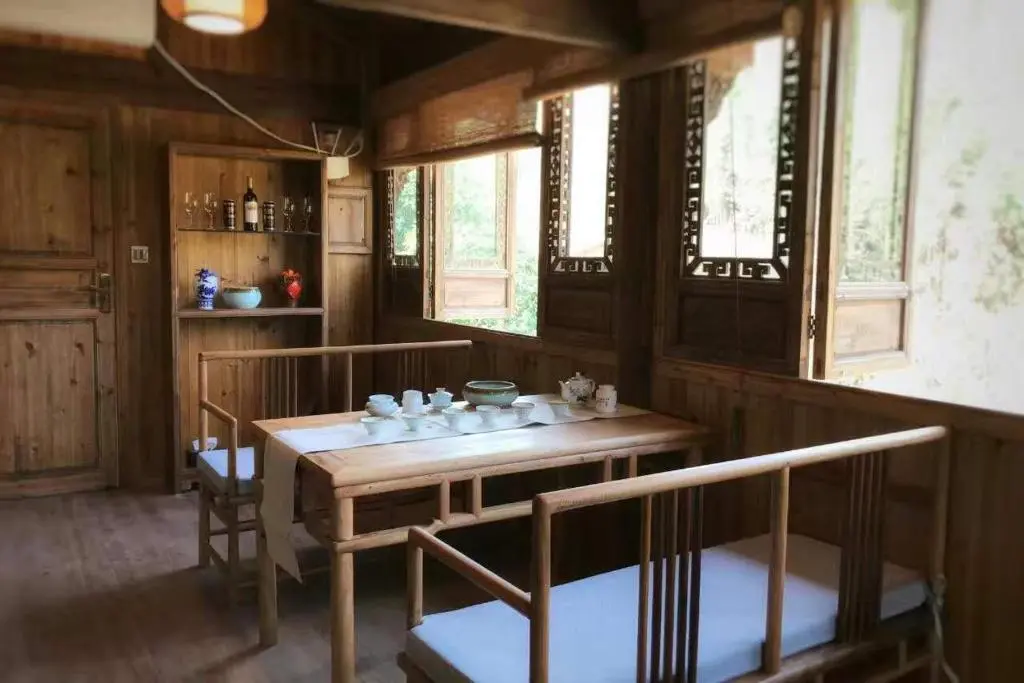 Шанграо: Wuyuan Ban Yin Shan Guest House