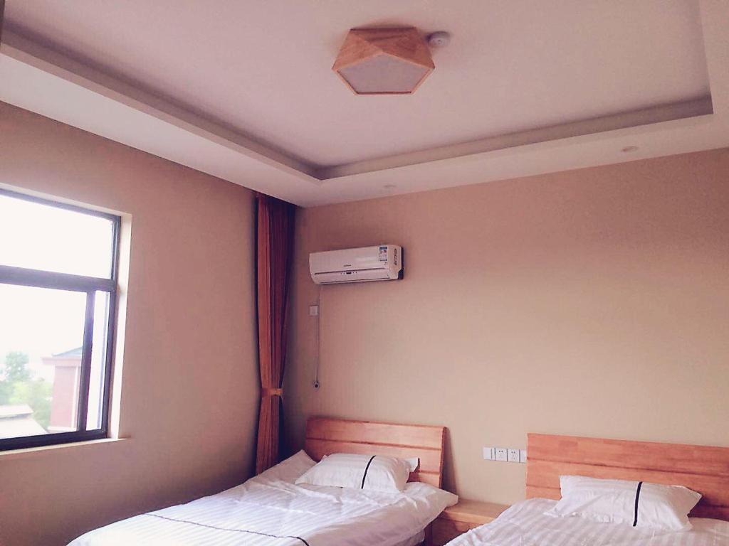 Нинбо: Lakeside Xiaozhu Guesthouse