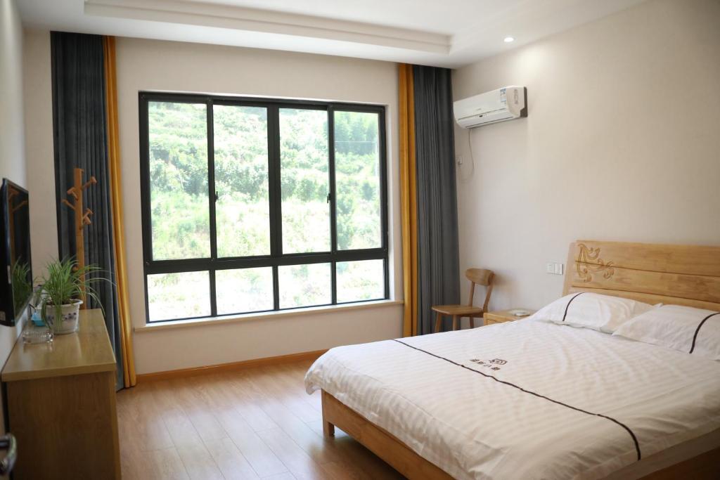 Нинбо: Lakeside Xiaozhu Guesthouse