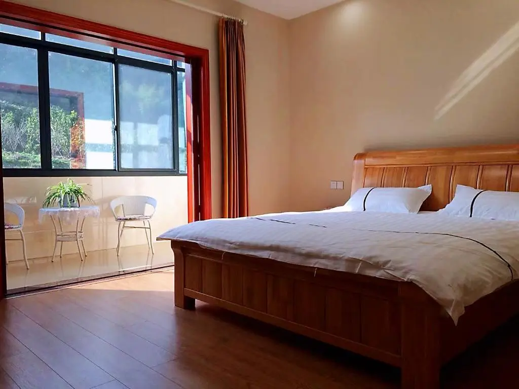 Нинбо: Lakeside Xiaozhu Guesthouse
