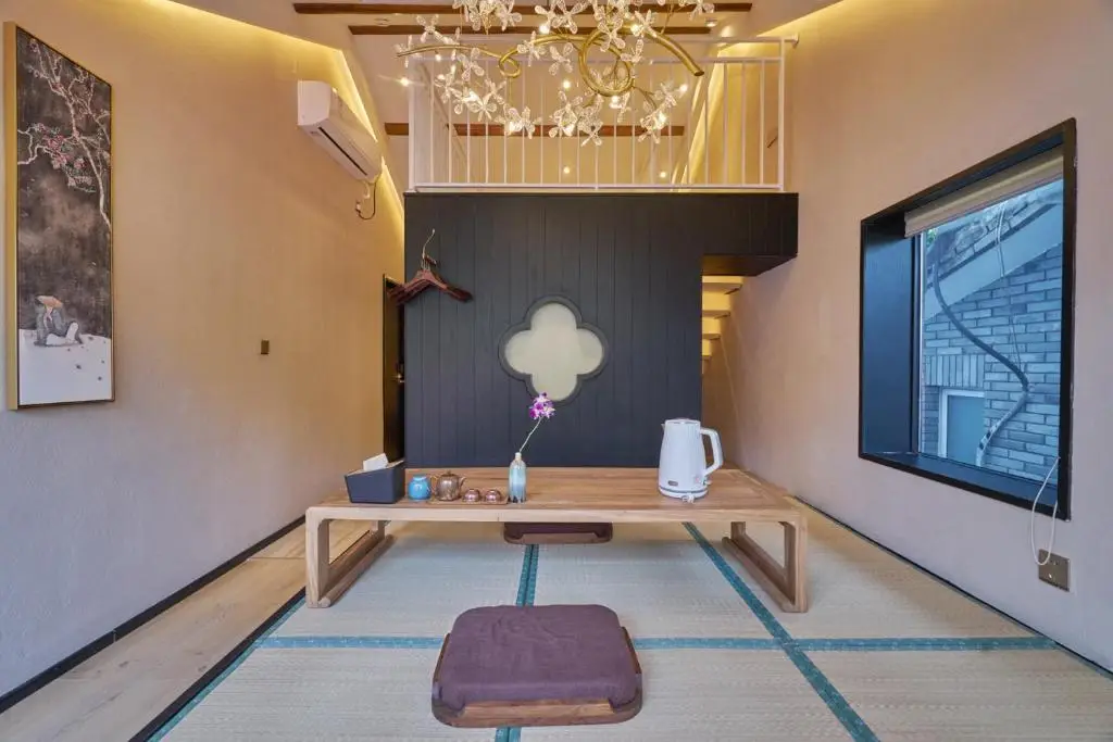 Ханчжоу: Hangzhou Liangzhu. Full Gui Mountain residence