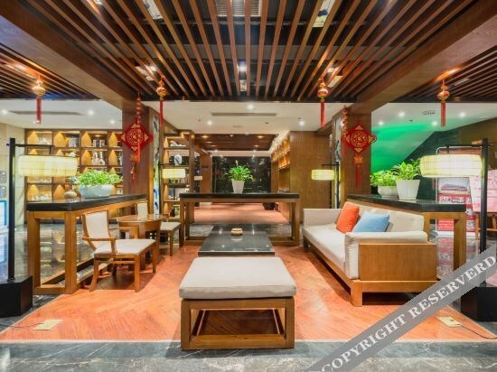 Цзиндэчжэнь: Crystal Pudi Hotel (Jingdezhen Zhushan Dongshi Huangyao)
