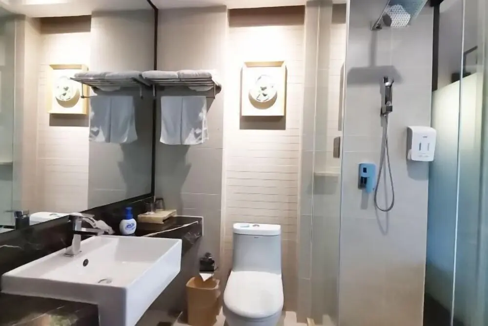Цзиндэчжэнь: Crystal Pudi Hotel (Jingdezhen Zhushan Dongshi Huangyao)