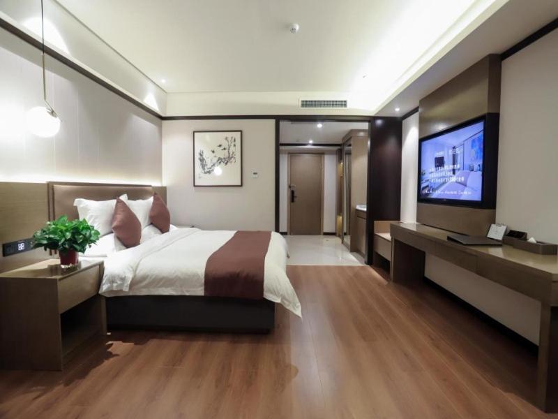 Баодин: GreenTree Inn Baoding Quyang Beiguo Mall Express Hotel