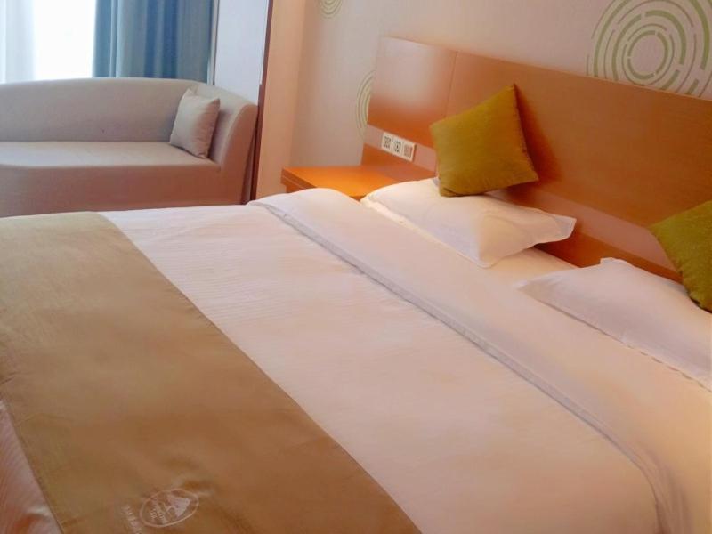 Нанкин: GreenTree Inn Nanjing Jiangning District Dongqi Road Hotel