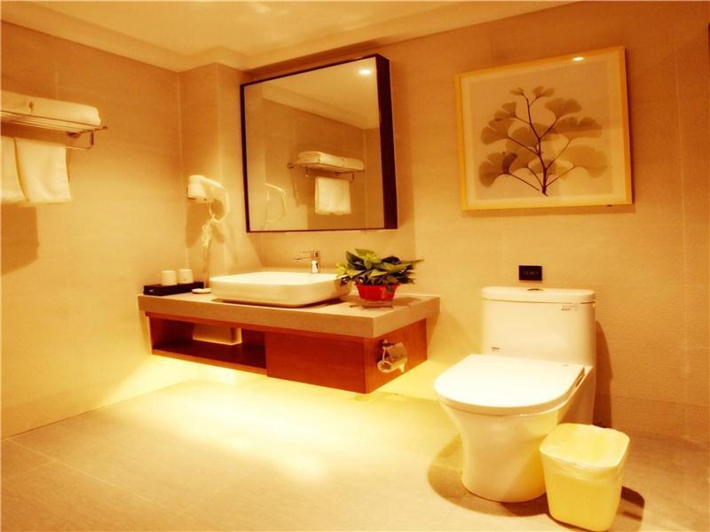 Greentree Inn Fuyang Yinzhou District Nanjing Road Teachers College Express Hotel — фото 1