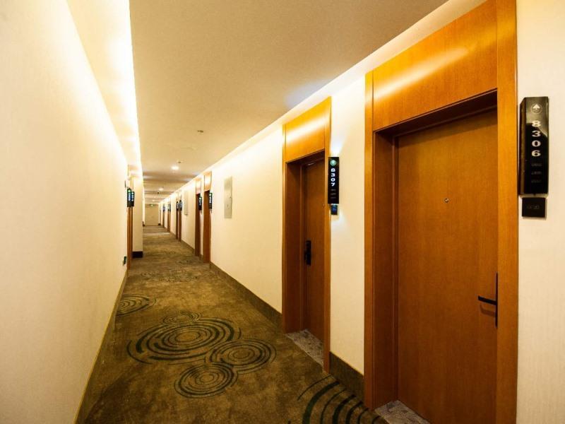 GreenTree Inn Qinhuangdao Beidaihe Express Hotel — фото 1