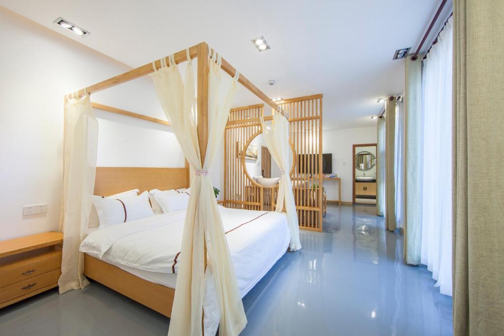 Гуйлинь: Guilin Daifeng Lake House