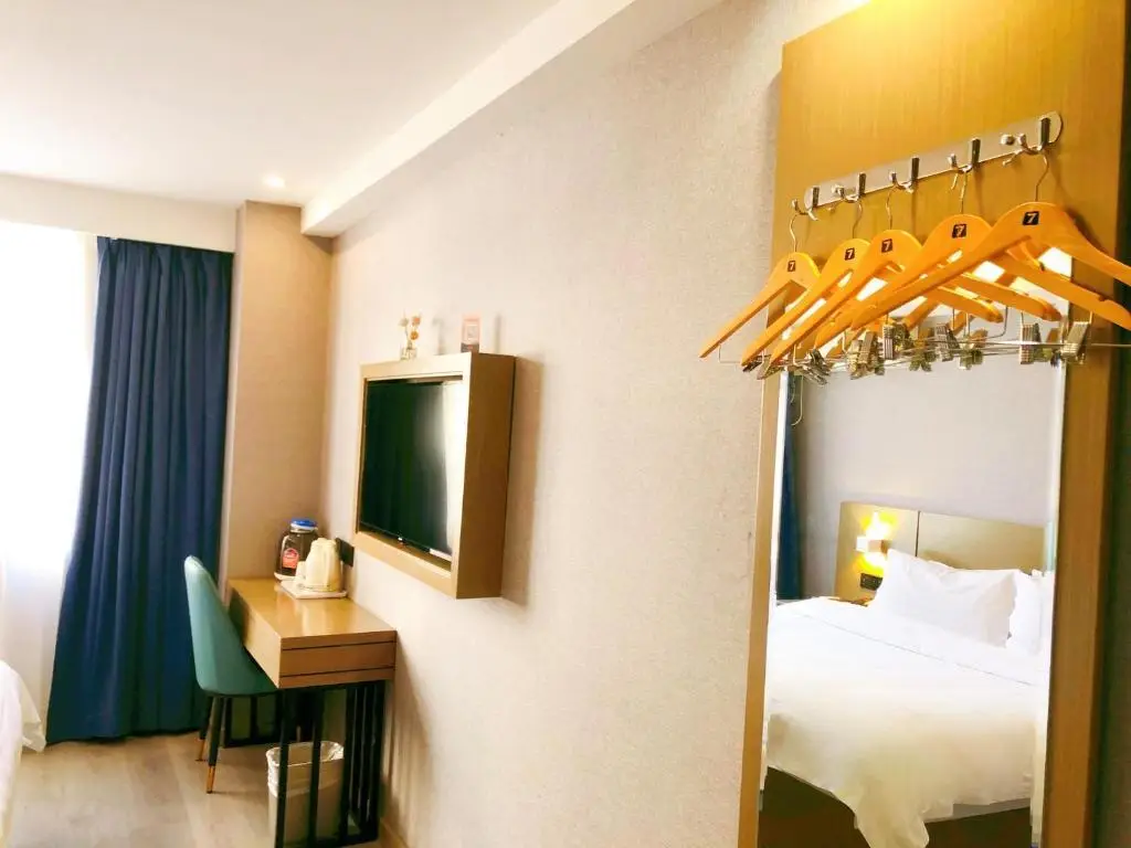 Тяньцзинь: 7Days Inn Tianjin five Avenue Tong Building