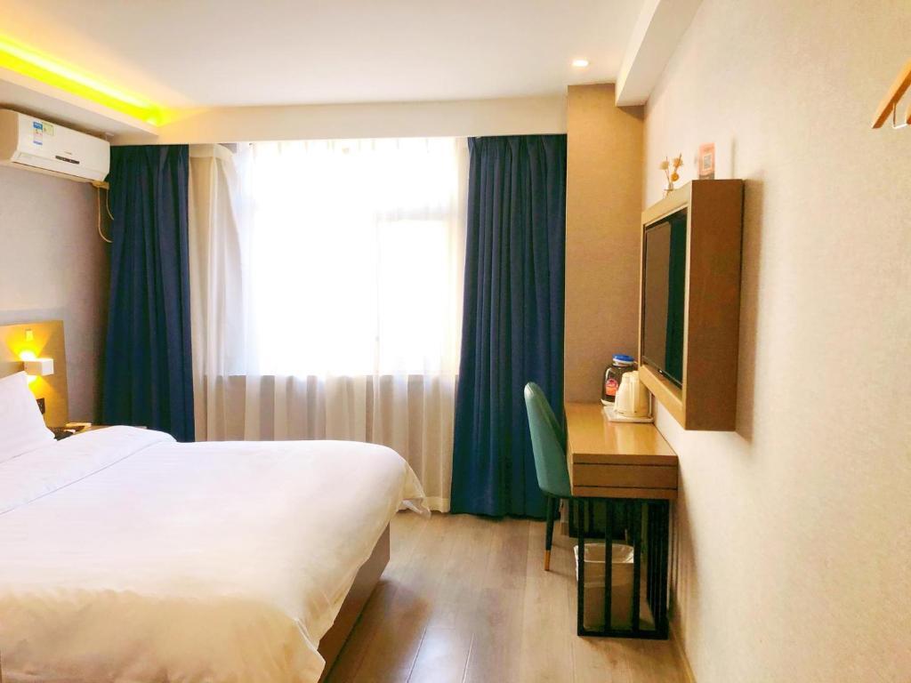 Тяньцзинь: 7Days Inn Tianjin five Avenue Tong Building