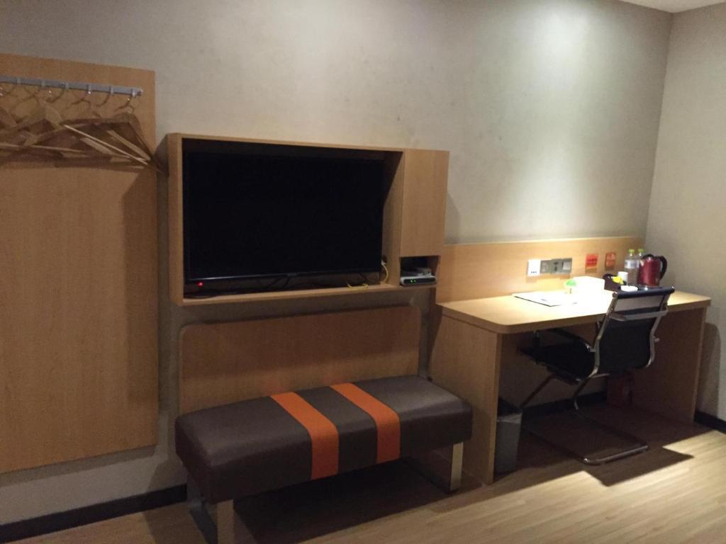 Чунцин: 7Days Premium Chongqing Yangjiaping Walking Street Center