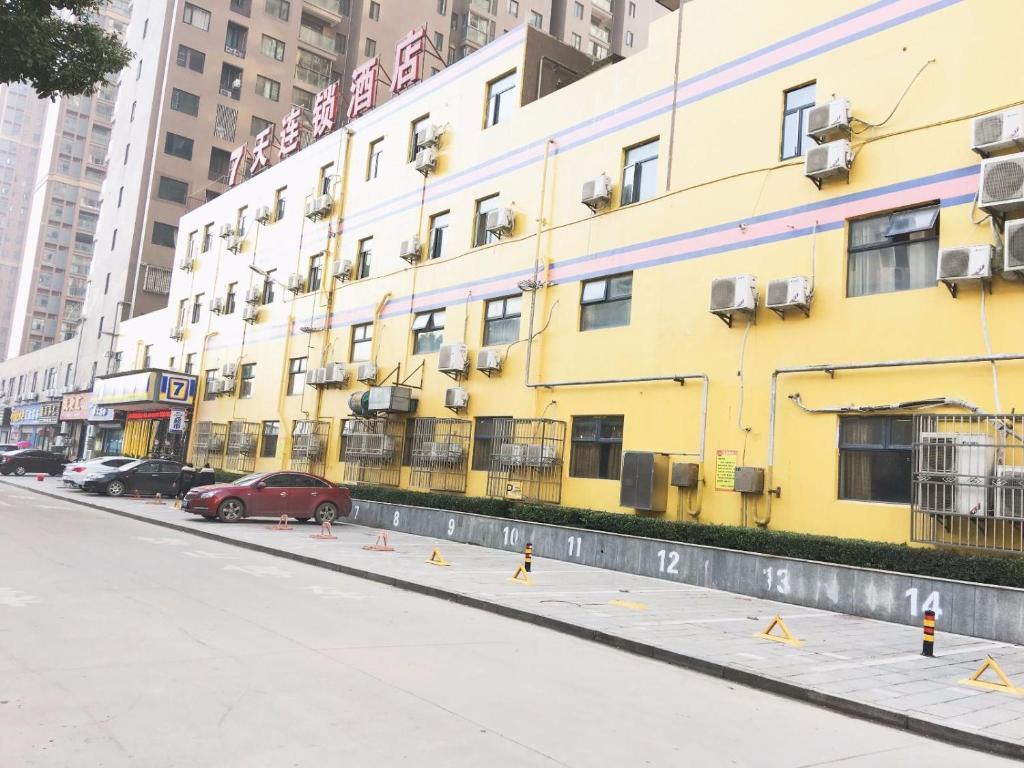 7Days Inn Wuhan Caidian Ferris Yipin — фото 1
