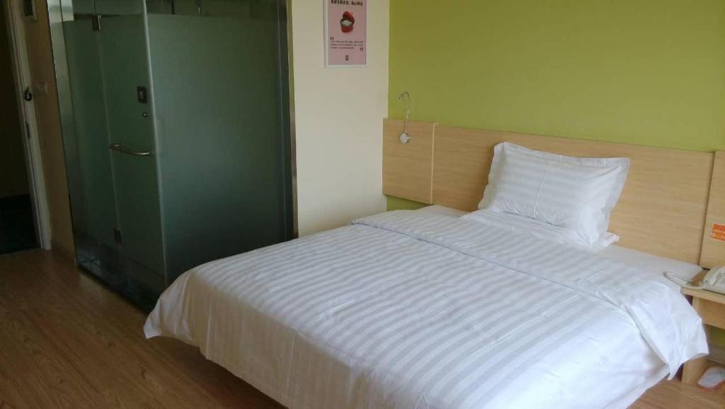 Тунляо: 7Days Inn Tongliao Civil Aviation Road