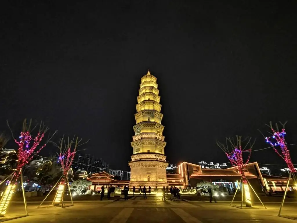 7Days Premium Tengzhou Middle College Road High Speed Rail Station — фото 1