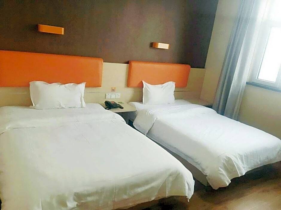 Тяньцзинь: 7 Days Premium· Tianjin Binhai International Airport