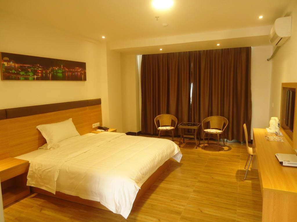 Чжухай: 7 Days Inn·Zhuhai Gaolangang Pinsha