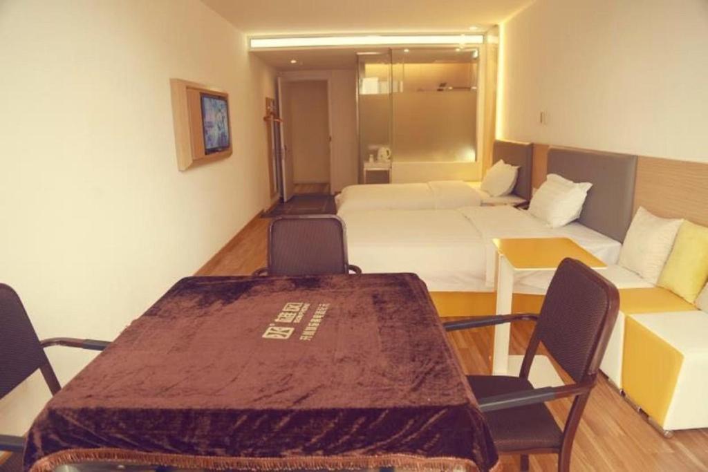 Наньчан: 7Days Inn Nanchang West Station Huanan Cheng Wangcheng New District Branch