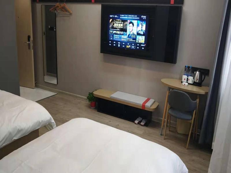 Сучжоу: Thank Inn Chain Hotel Anhui Suzhou Lingbi County People's Hospital Zhongxiu Jincheng