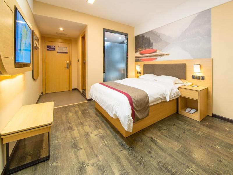 Цзуньи: Thank Inn Chain Hotel Guizhou Zunyi Xinpu New District Meidi City
