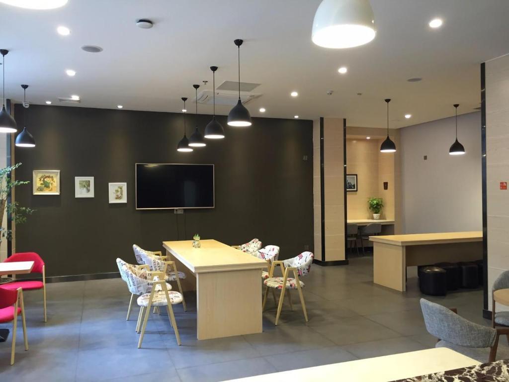 Хуанган: 7Days Premium Huanggang Walking Street Branch