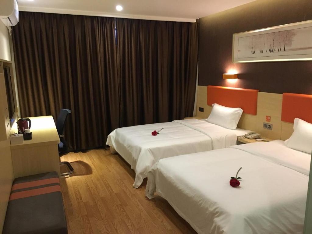 Хуанган: 7Days Premium Huanggang Walking Street Branch