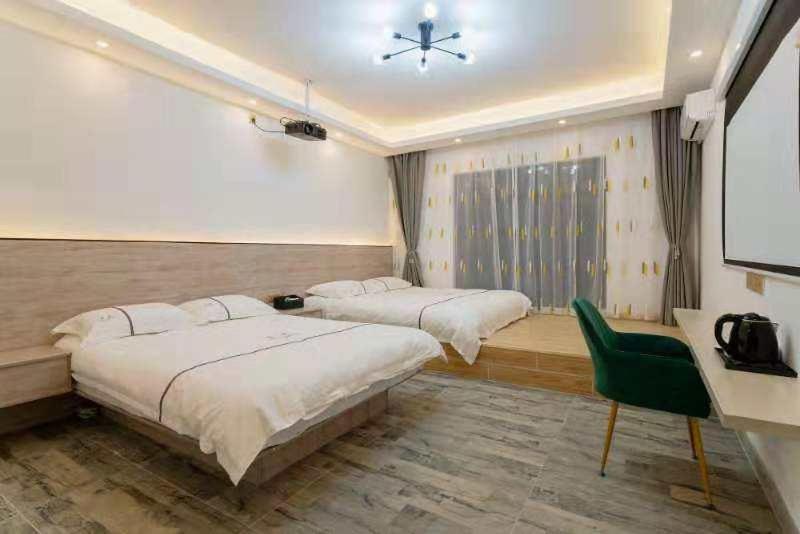 Чжухай: Zhuhai Qinyuan Hostel