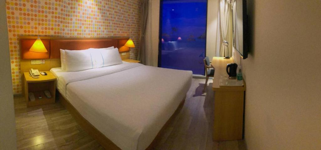 Хух-Хото: HomeinnPlus (Hohhot Fengzhou Road)