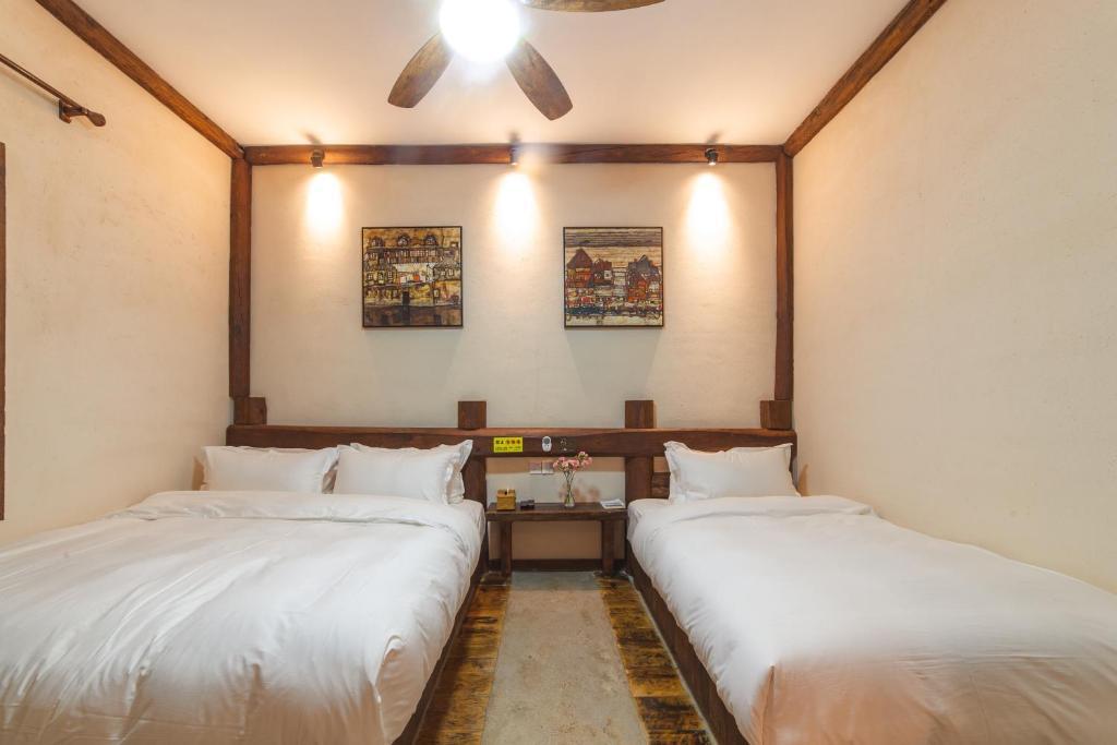 Хучжоу: Mohe Hostel
