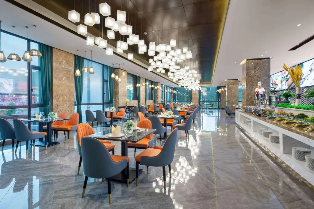 Хуанган: Ramada by Wyndham Yingshan Jiulongwan Resort