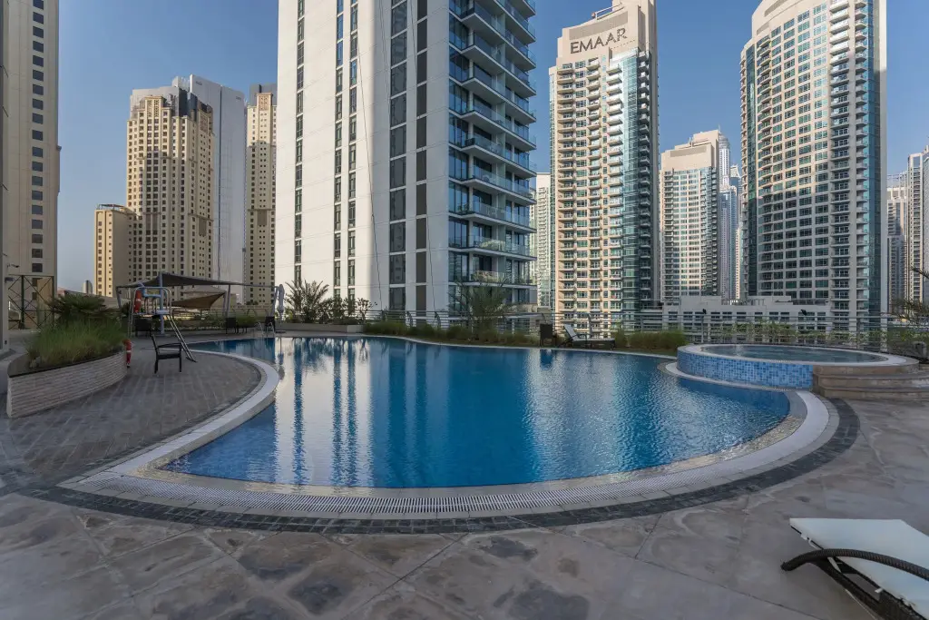 Дубай: Incredible Views From Floor 23 Dubai Marina