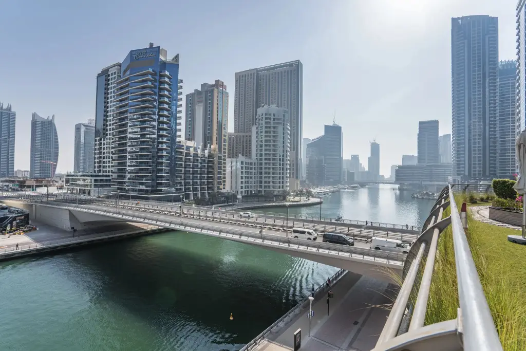 Дубай: Incredible Views From Floor 23 Dubai Marina