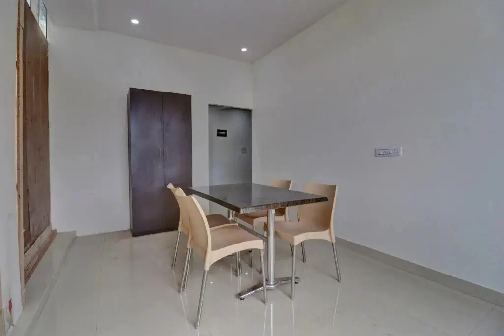 Бангалор: Oyo Flagship 92766 Hotel Metro Inn
