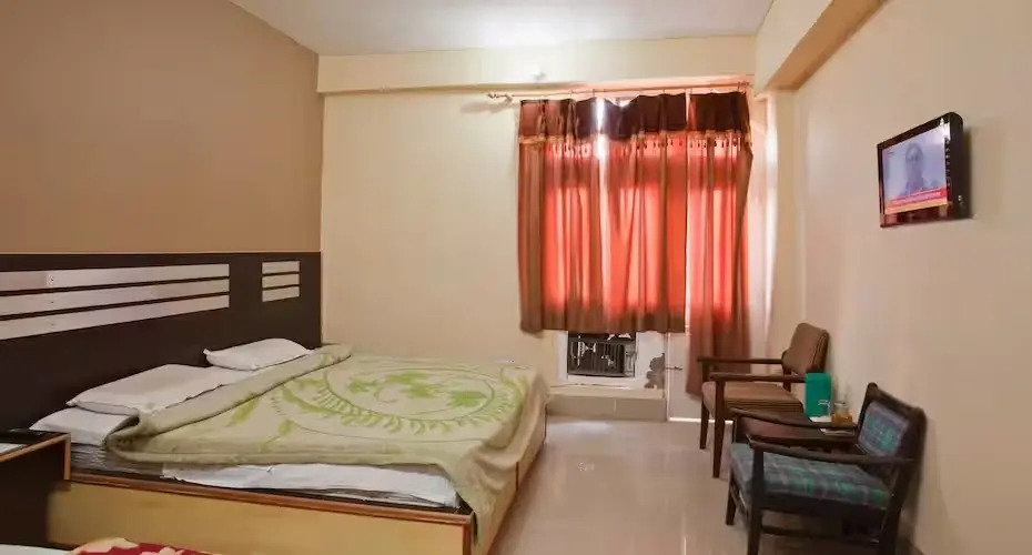 Hotel Suvidha Deluxe And Restaurant — фото 1