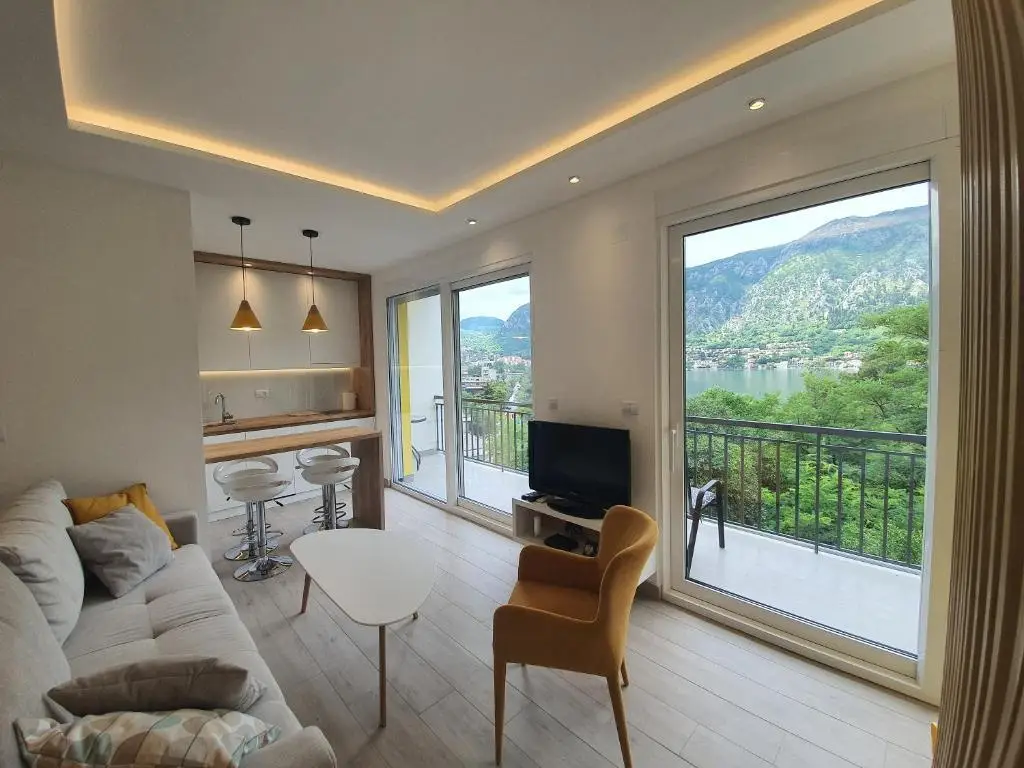 Доброта: Central Viola lux apartment with sea view