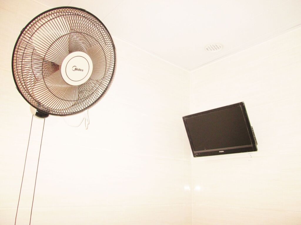 Гонконг: New Peace Guest House - Hong Kong