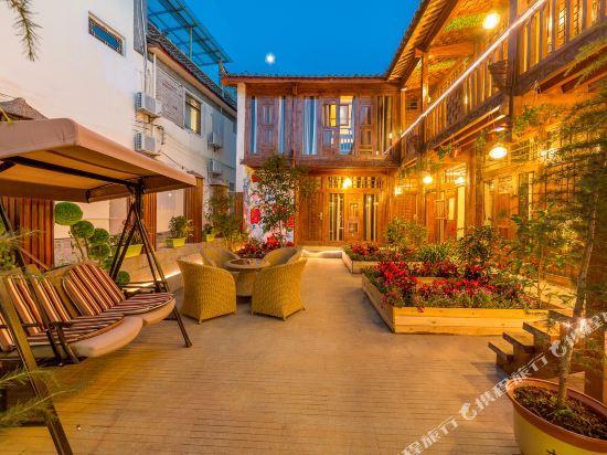 Лицзян: Jiuqi Lijiang Ancient Town Lanfeng Inn
