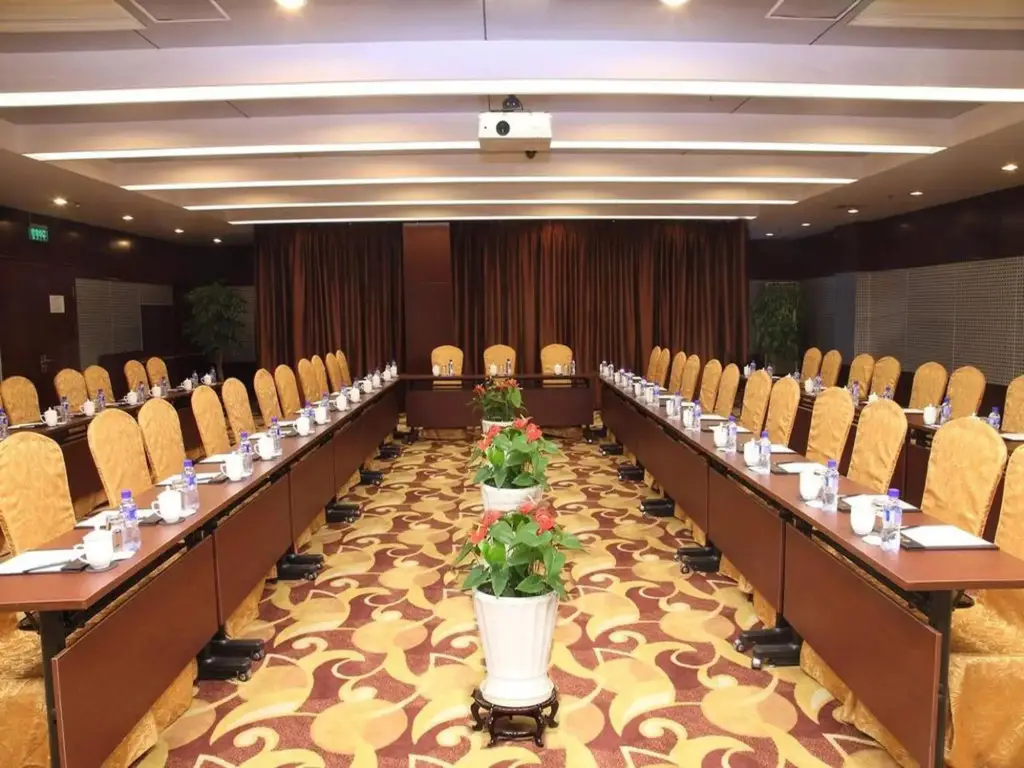 Пекин: Beijing Hepingli Hotel