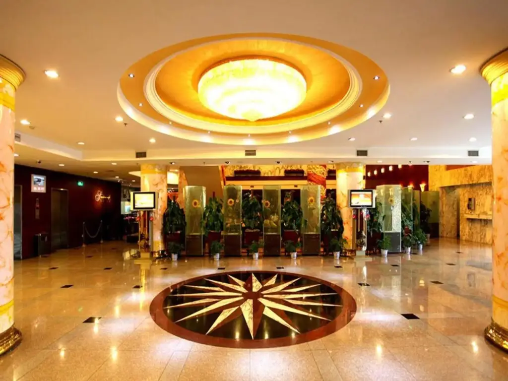 Пекин: Beijing Hepingli Hotel