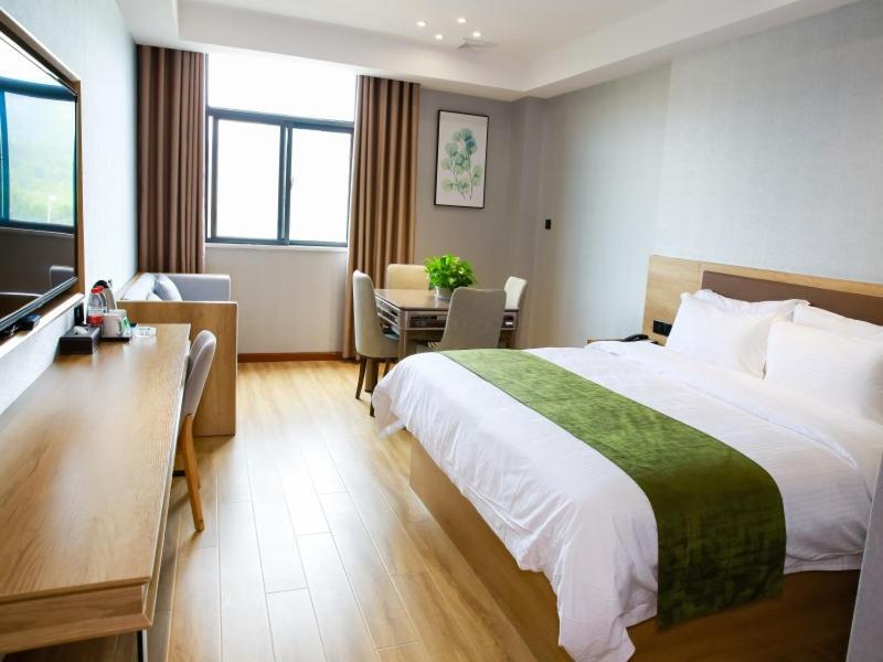 GreenTree Inn Ankang Chengpeng Mechatronics CityBusiness Hotel — фото 1