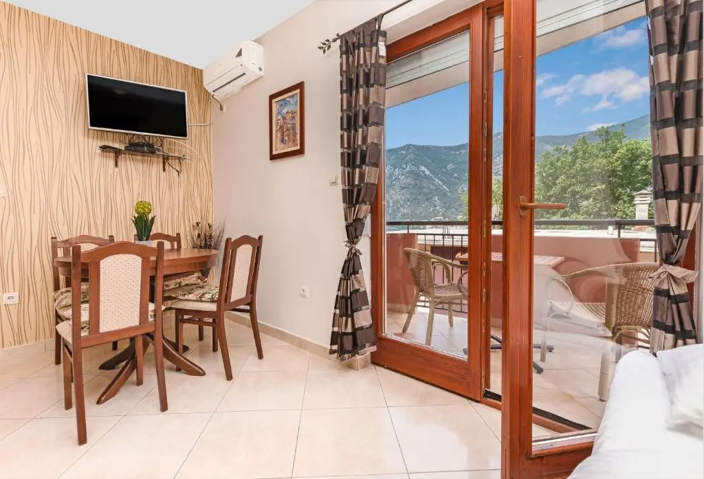 Доброта: Apartments Donkovic