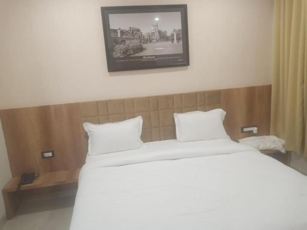 Лакхнау: The Nawab'S Hotel
