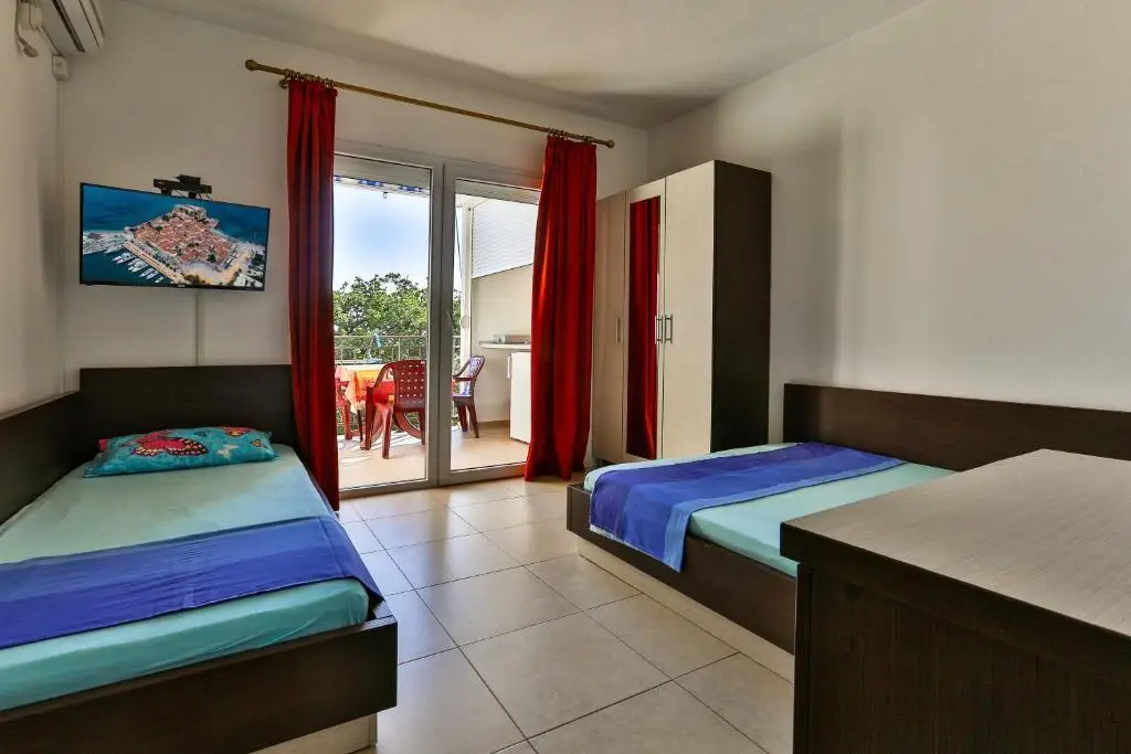 Сутоморе: Apartments Venezia