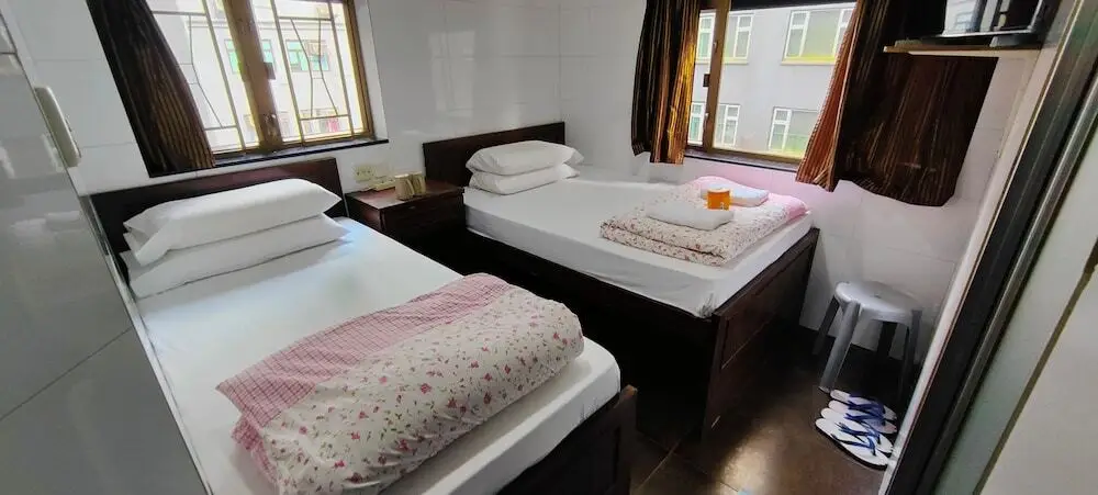 Гонконг: Four Seasons Hostel
