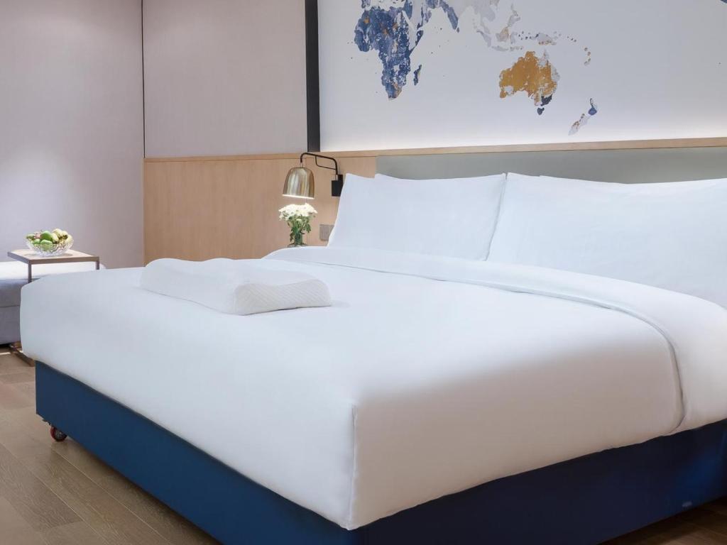 Шэньчжэнь: Shenzhen Universide-Senter＆BaoHe Road Kyriad Marvelous Hotel