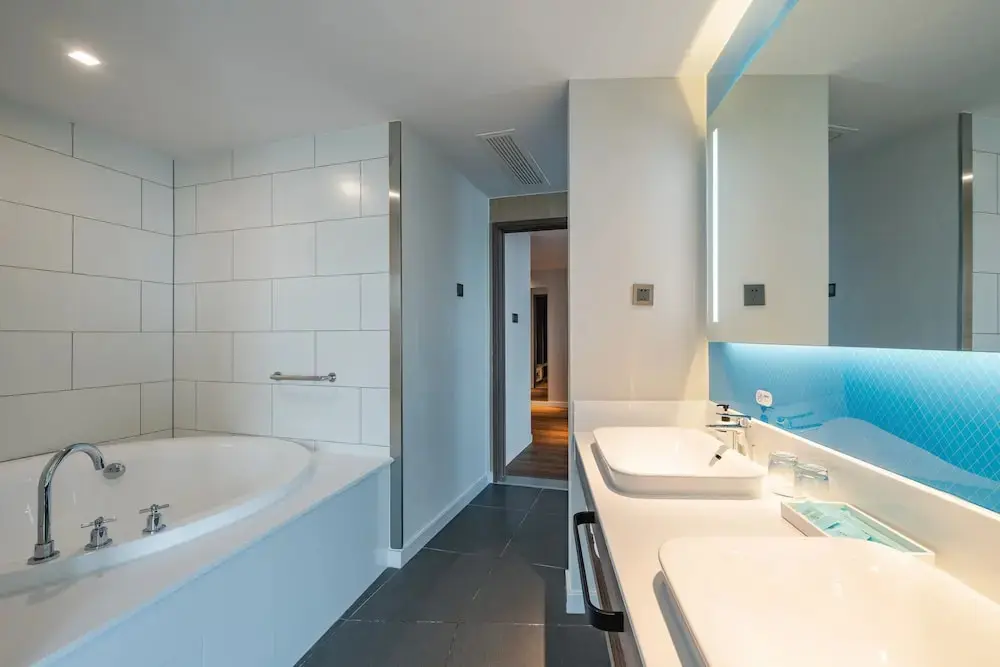 Хулудао: Holiday Inn Express Huludao Seaview, an IHG Hotel